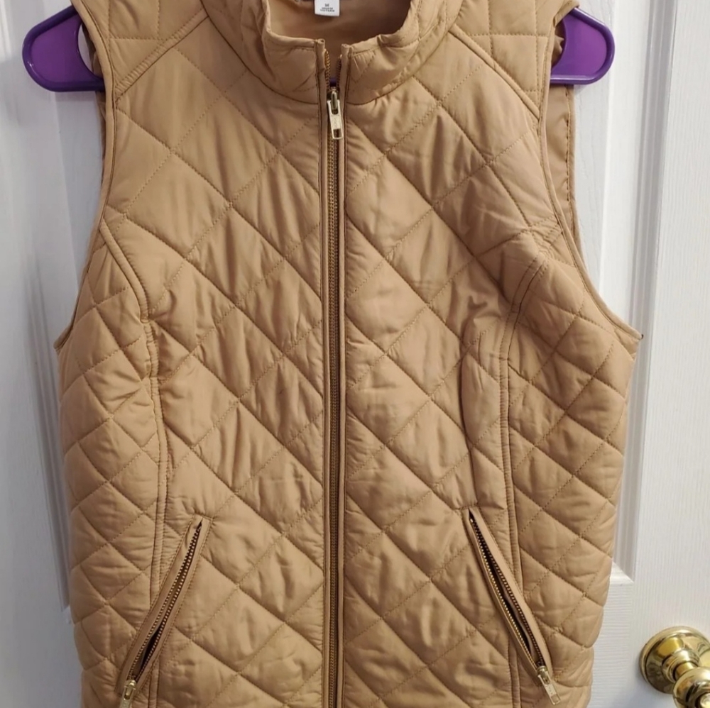 Puffer vest